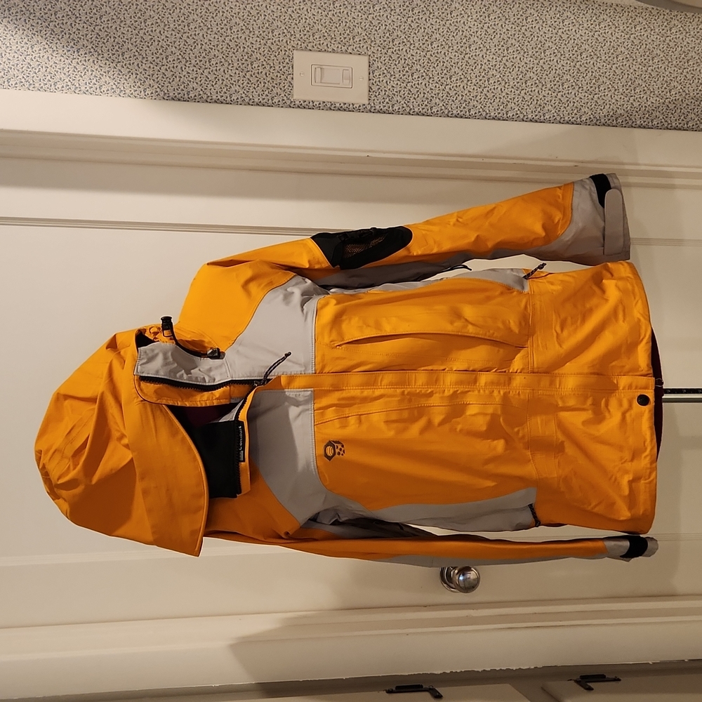 Mountain Hardwear Gore-Tex Shell